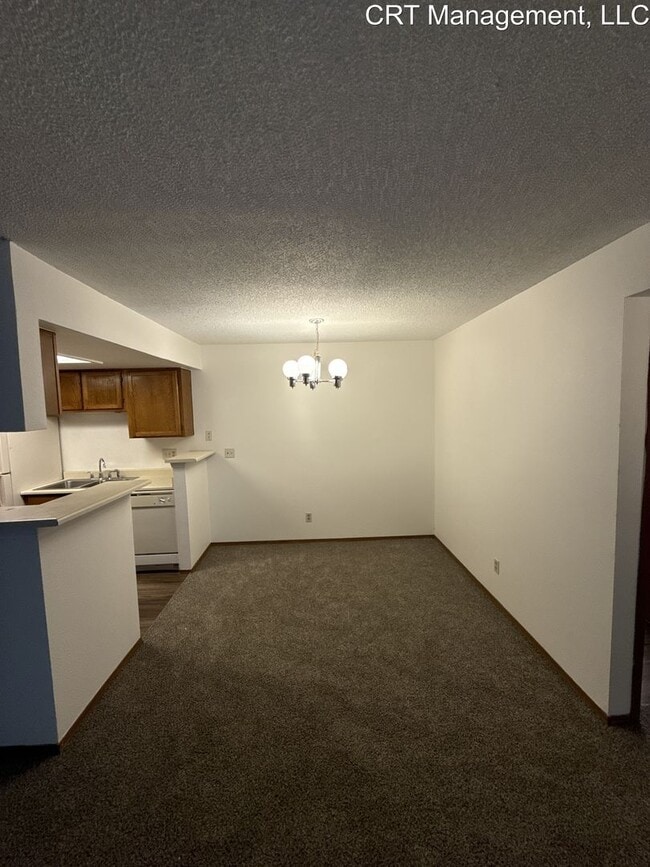 Building Photo - Spacious 1 Bed, 1 Bath Condo – Prime Lowry...