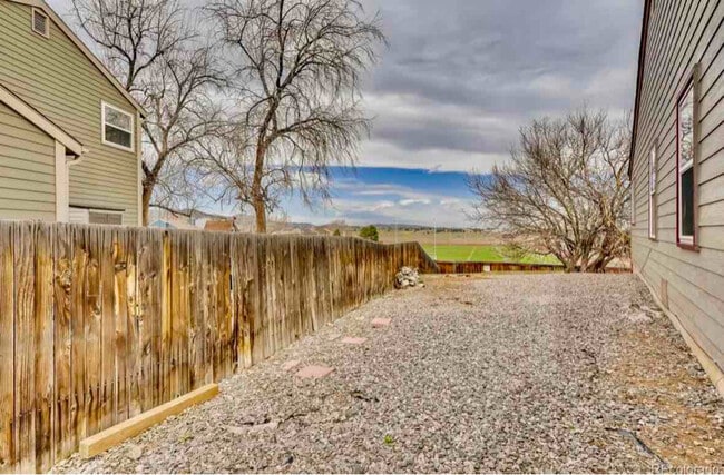 Building Photo - 7246 S Long Springs Butte