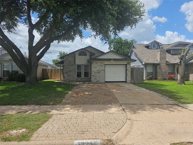 Building Photo - 19738 Swan Valley Dr