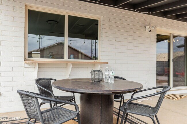 Building Photo - 2529 E Commonwealth Cir