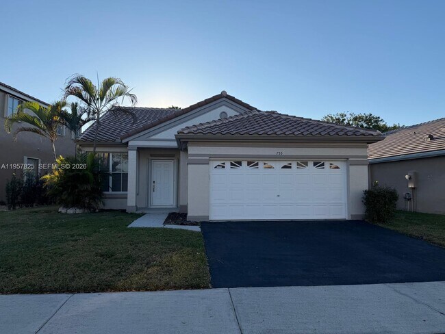 Building Photo - 755 Falling Water Rd