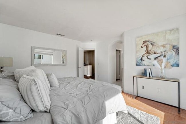 Building Photo - Outstanding Home in Otay Ranch!