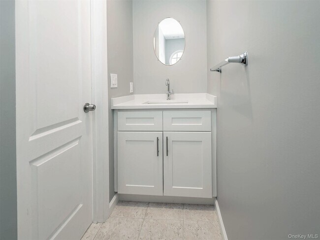 Building Photo - 78 B Ashwood Rd