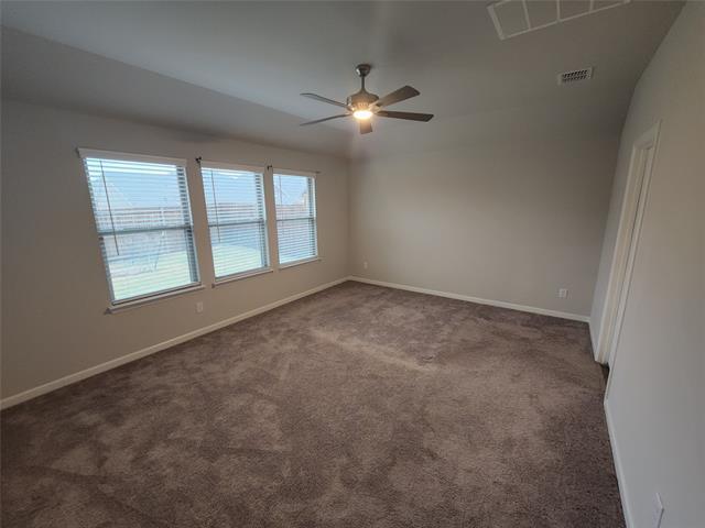 Building Photo - 621 Maple Leaf Way