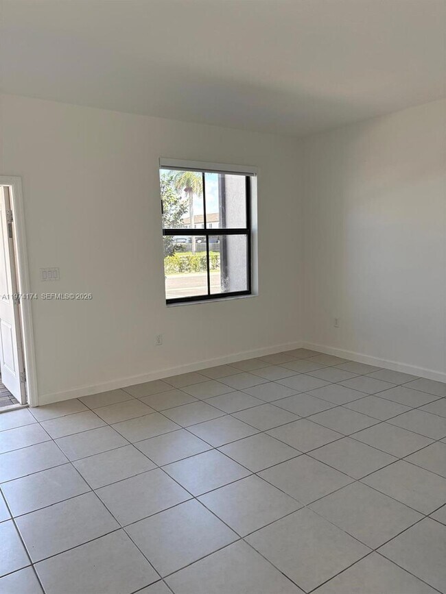 Building Photo - 12832 SW 232nd Ter