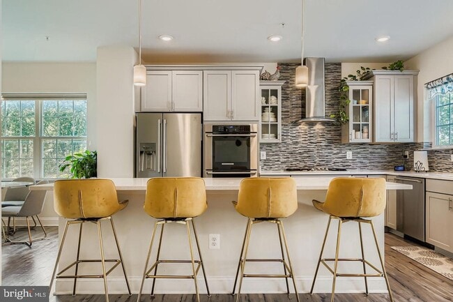 Building Photo - 7588 Warburg Way