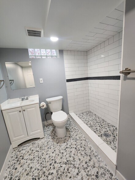 Building Photo - 1633 Emmons Blvd