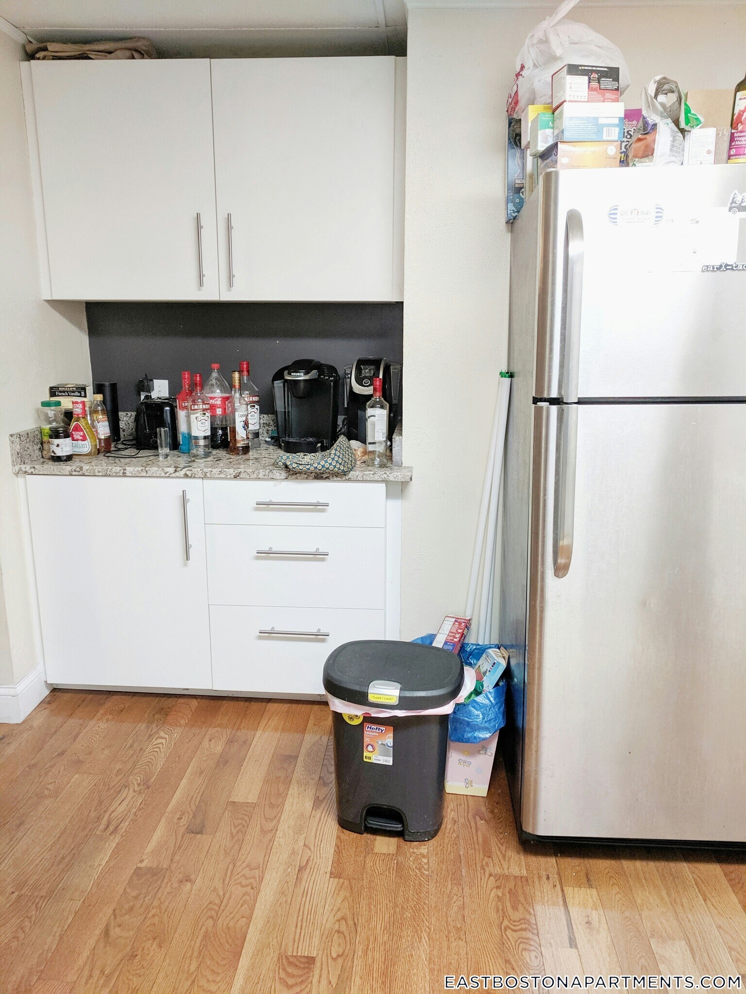 Building Photo - 28 Monmouth St