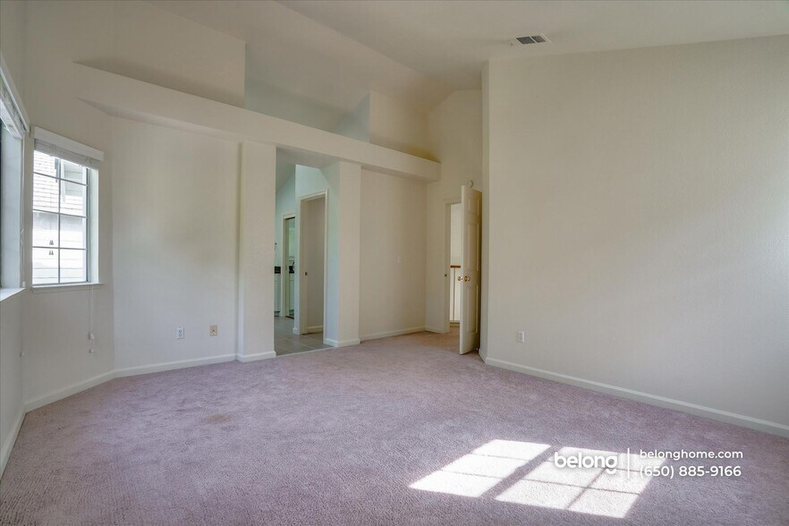 Building Photo - 34141 Finnigan Terrace