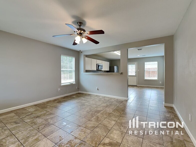Building Photo - 21618 Rain Leaf Ct