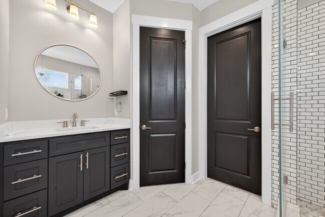 Building Photo - 4508 Hardy St