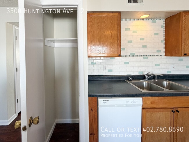 Building Photo - 3500 Huntington Ave