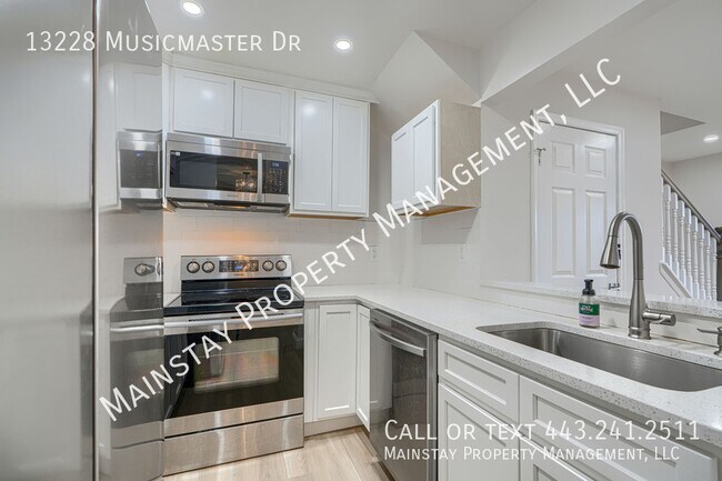 Building Photo - 13228 Musicmaster Dr
