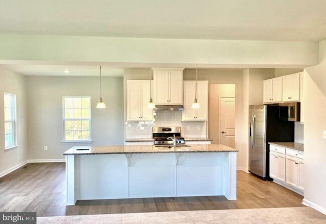 Building Photo - 5303 Ivy Hill Dr