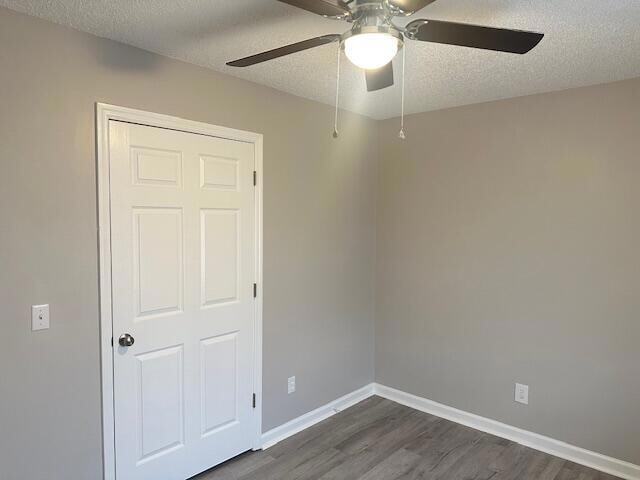 Building Photo - 1752 31st St NE