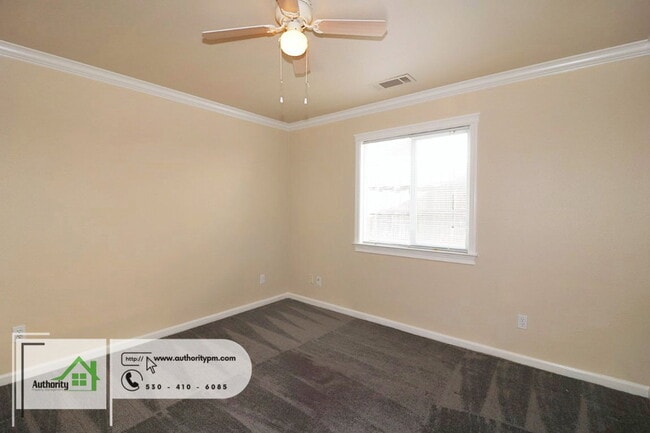 Building Photo - 2603 Lynaco Ct