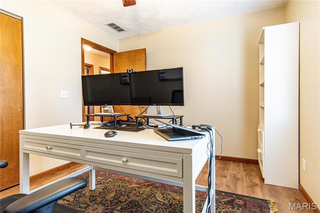 Building Photo - 19 Christine Dr