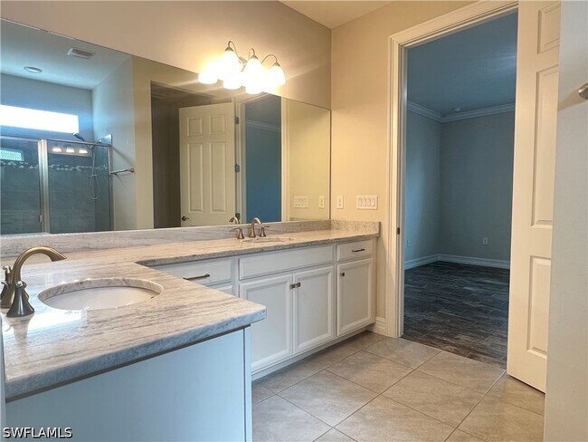 Building Photo - 28442 Captiva Shell Lp