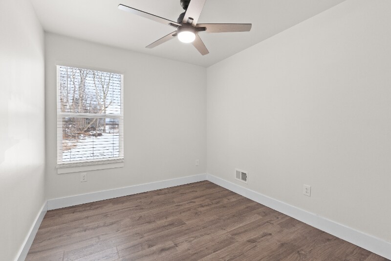 Building Photo - 4731 Basin St