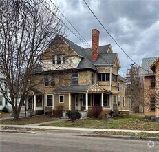 Building Photo - 718 W Water St