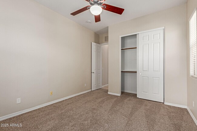 Building Photo - 2417 N 142nd Ave