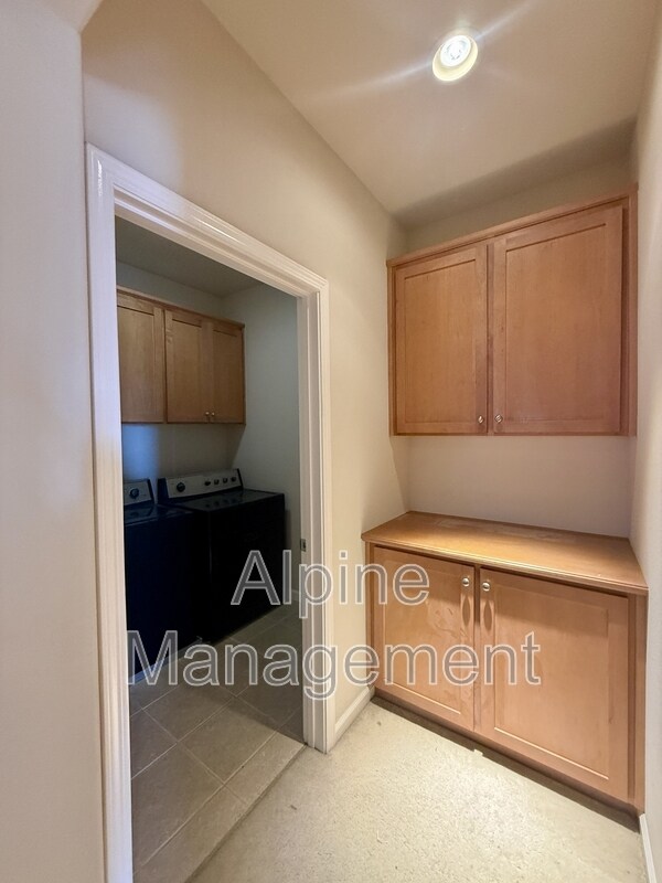 Building Photo - 4373 Red Maple Way