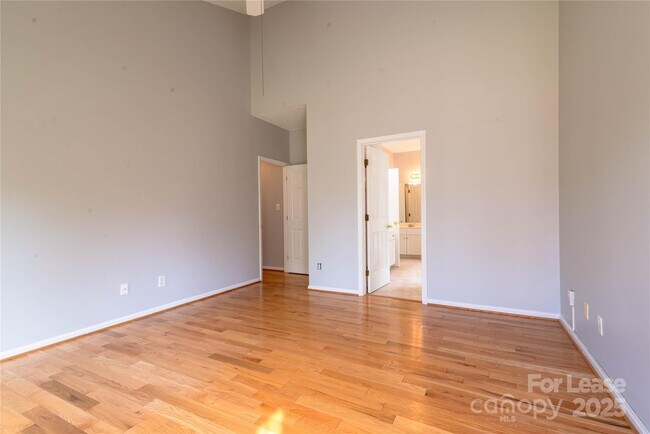 Building Photo - 6138 Garamond Ct