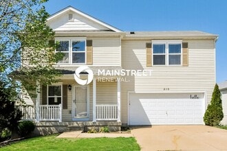 Building Photo - 3 Bedroom Pet-Friendly Home in Wentzville, MO with Main Street Renewal