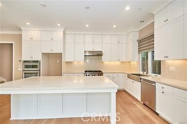 Building Photo - 92 Copper Mine