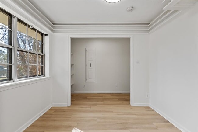 Building Photo - 20 Woody Creek Dr