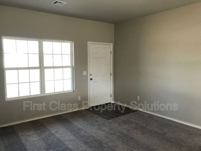 Building Photo - 1716 West Antler Way