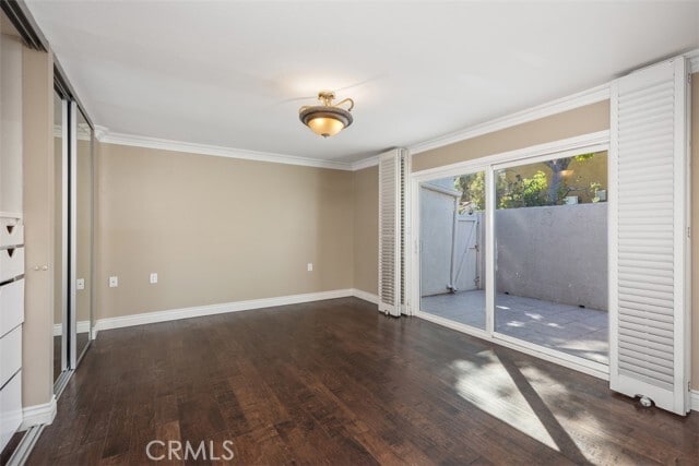 Building Photo - 5011 Duverney