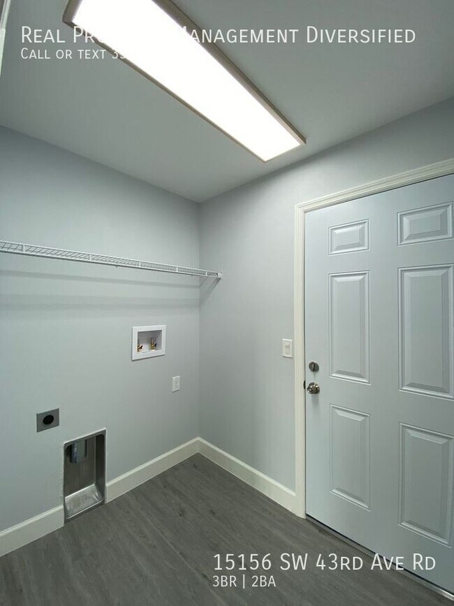 Building Photo - 15156 SW 43rd Avenue Rd