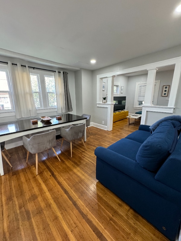 Building Photo - 1230 N Kealing Ave