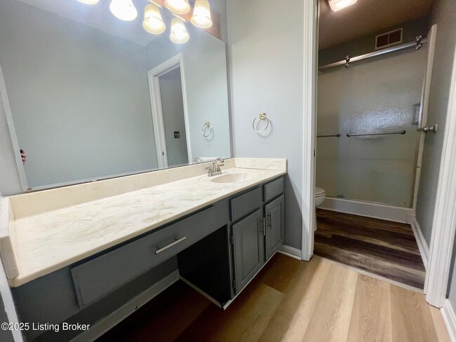 Building Photo - 4442 Southbridge Ct