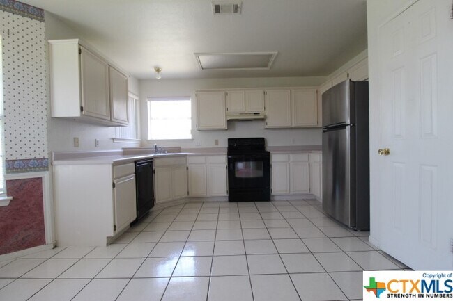 Building Photo - 4209 Adobe Dr