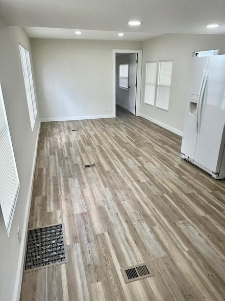 Building Photo - 5037 Roanoke St