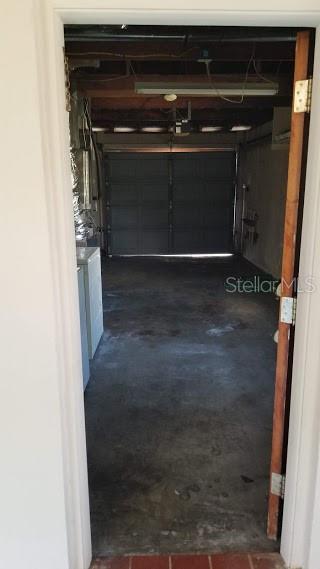 Building Photo - 10209 N Valle Dr