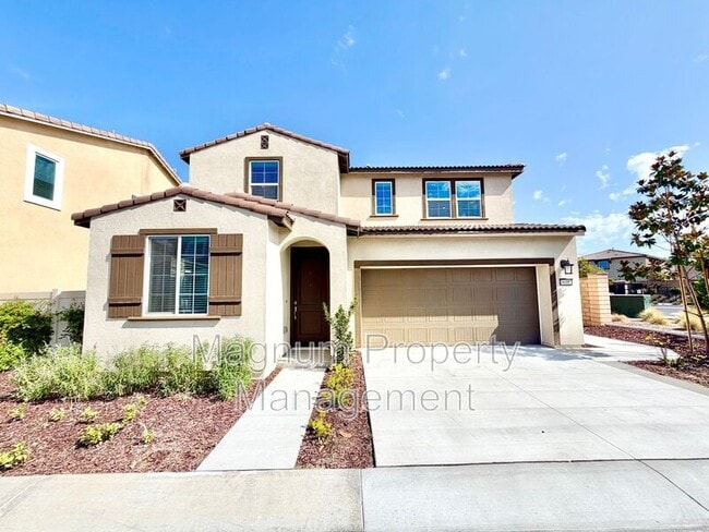 Building Photo - 36980 Camino Spgs Ave