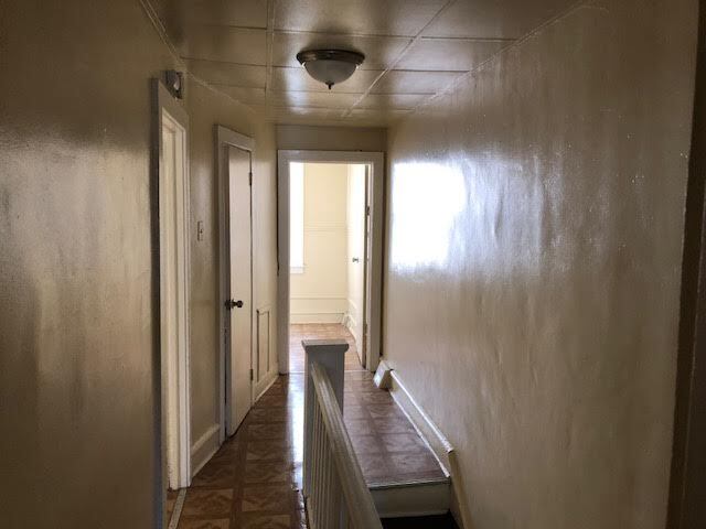 Building Photo - 1334 Thurman St