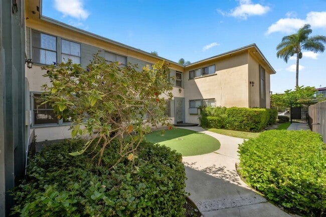 Building Photo - 4108 Palmwood Dr