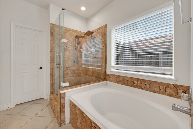 Building Photo - 19715 Azalea Brook Way