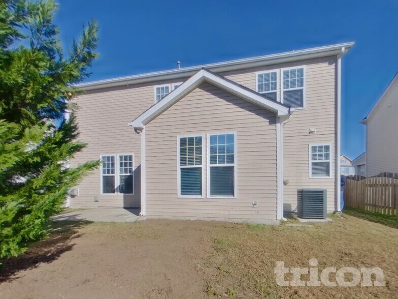 Building Photo - 12808 Walking Stick Dr