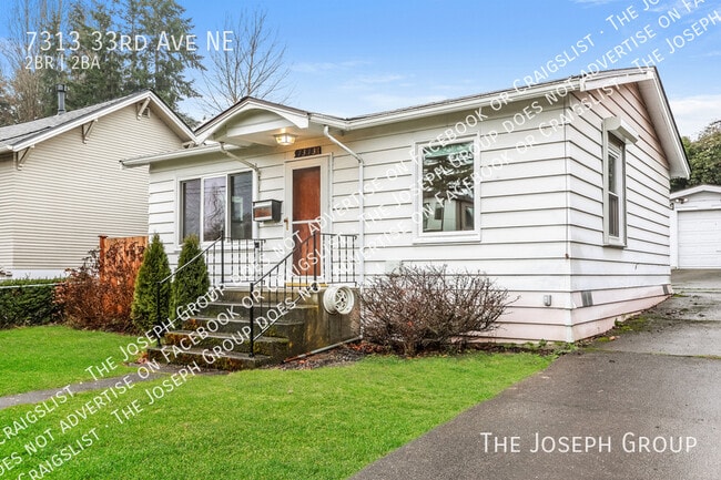 Building Photo - 7313 33rd Ave NE