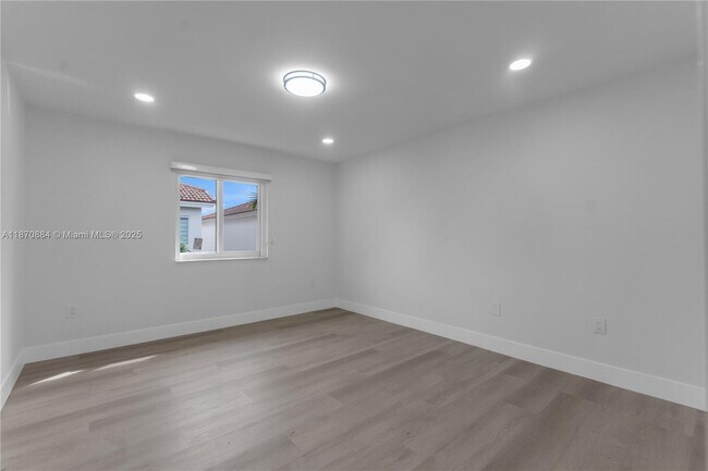 Building Photo - 11230 NW 59th Terrace