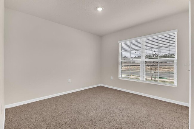 Building Photo - 2924 NE 20th Ter