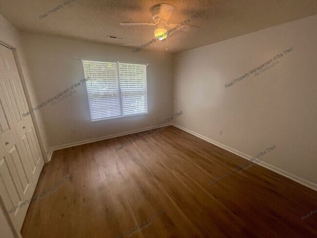 Building Photo - 8 Hartsfield Ct