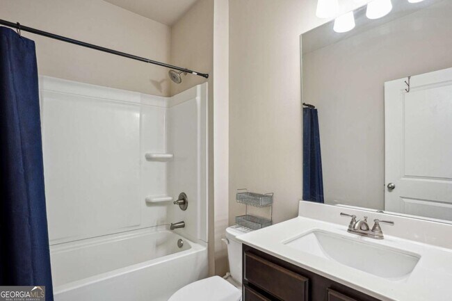 Building Photo - 106 Logan Pass Dr