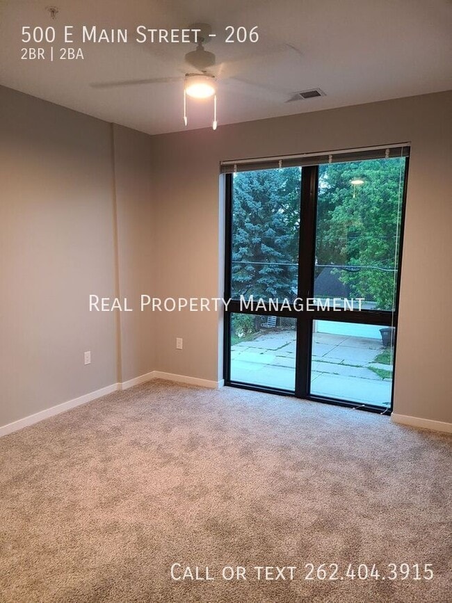 Building Photo - 500 E Main St