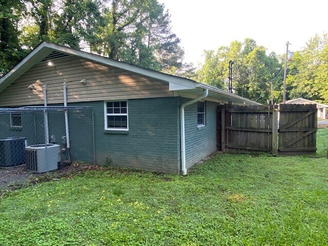 Building Photo - 1215 Hibiscus St